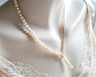 Halskette aus Edelstahl und Süßwasser-Zucht-Perlen - Halsketten Mix aus 18k vergoldetem Edelstahl