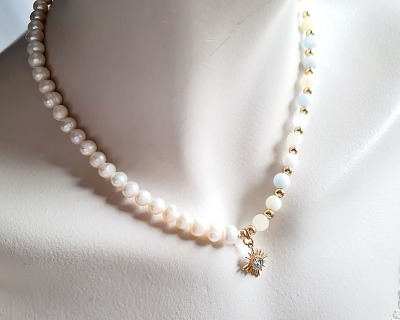 Halskette aus Süßwasser-Zucht-Perlen - Halsketten Mix aus Süßwasser-Zucht-Perlen und