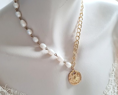 Elegante Halskette Süßwasser Zucht Perlen - Luxus Schmuckstück Hochwertige Kette