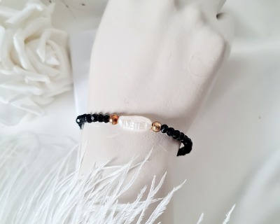 Armband aus Preciosa Bicone - elastisch | Preciosa Bicone | Süßwasserperle | eleganter Schmuck