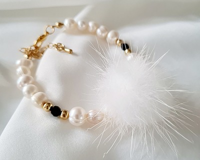 Armband aus Süßwasser-Zucht-Perlen - verstellbar | Preciosa Bicone | Fellbommel | stilvolle Elegan