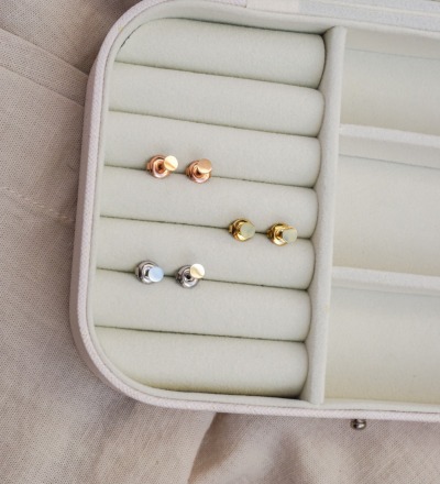 Small minimalism studs - Minimalist small circular plugs in gold silver or rose gold