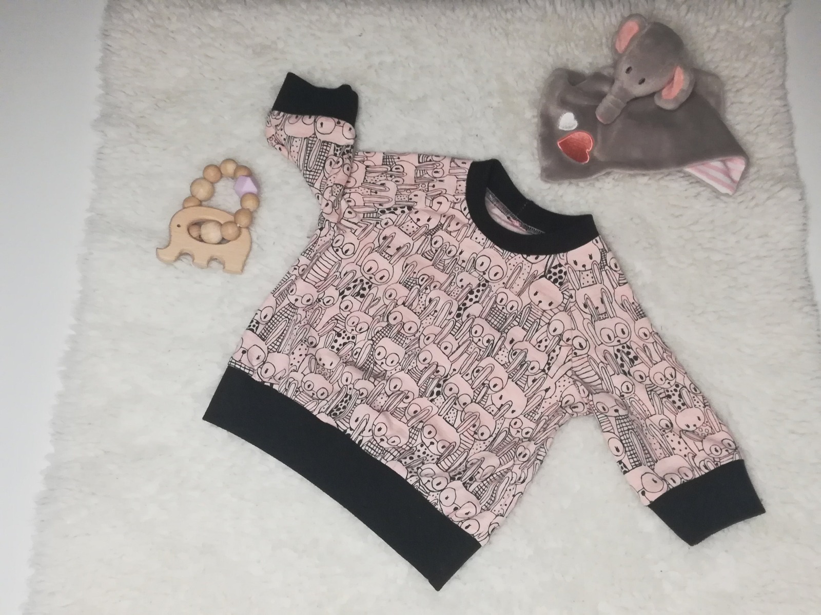 Baby-Sweater langärmlig in rosa mit Häschen in Größe 62 2
