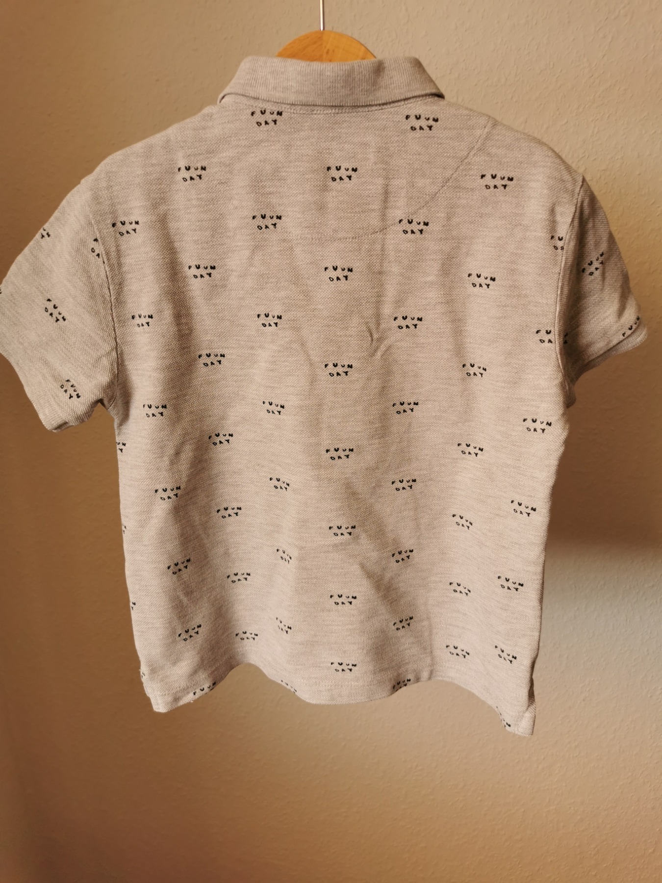 Poloshirt - Größe 122 3
