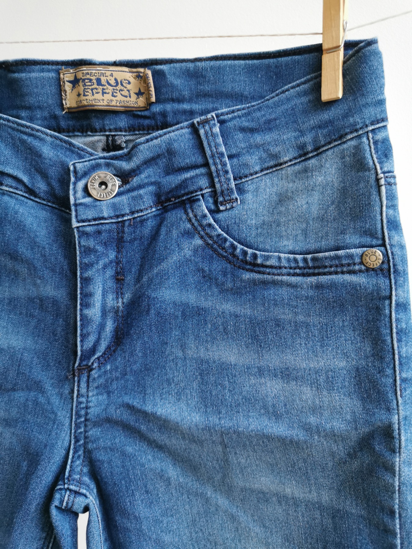 Schmal geschnittene Jeans - Größe 158 2