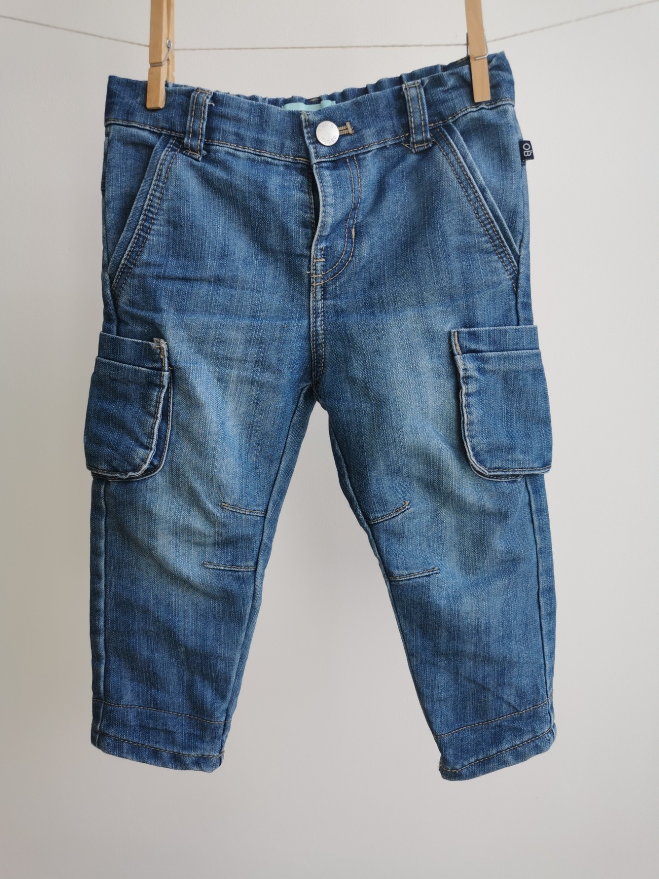 Jeans mit Taschen - Größe 80