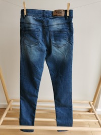 Schmal geschnittene Jeans - Größe 158 4