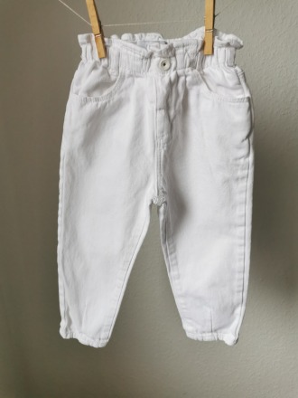 Jeans mit gerafftem Bund - Größe 98 - ZARA