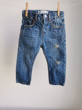 Jeans mit Nahtdetails - Größe 86 - ZARA