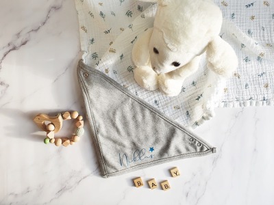 Personalisiertes Halstuch Baby - Babyhalstuch Lätzchen mit Name