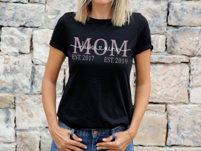 Damen T-Shirt MOM legere | EST. und Kindernamen - Geschenk Geburtstag/Muttertag