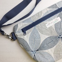 Bauchtasche aus Möbelstoff Floral 2