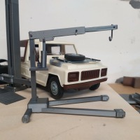 Motorkran Modellbau Diorama 1:18 Werkstatt Bausatz 14 Tlg. 2