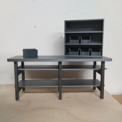 Werkbank + Regal 1:18 1:16 Diorama Werkstatt Modellbau
