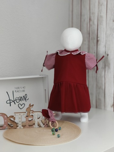 Kleid | Bordeaux Rot | Bubikragen | Größe 62 - Bordeauxrotes Kinderkleid mit Bubikragen Größe 62